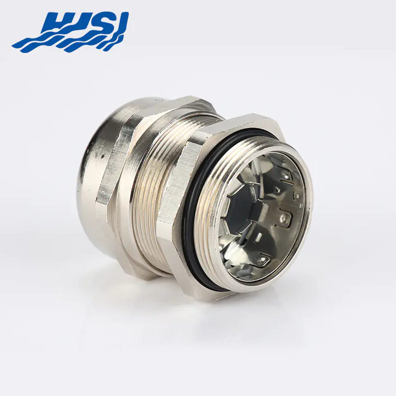 ما هي أنواع اتصالات EMC Cable Gland؟